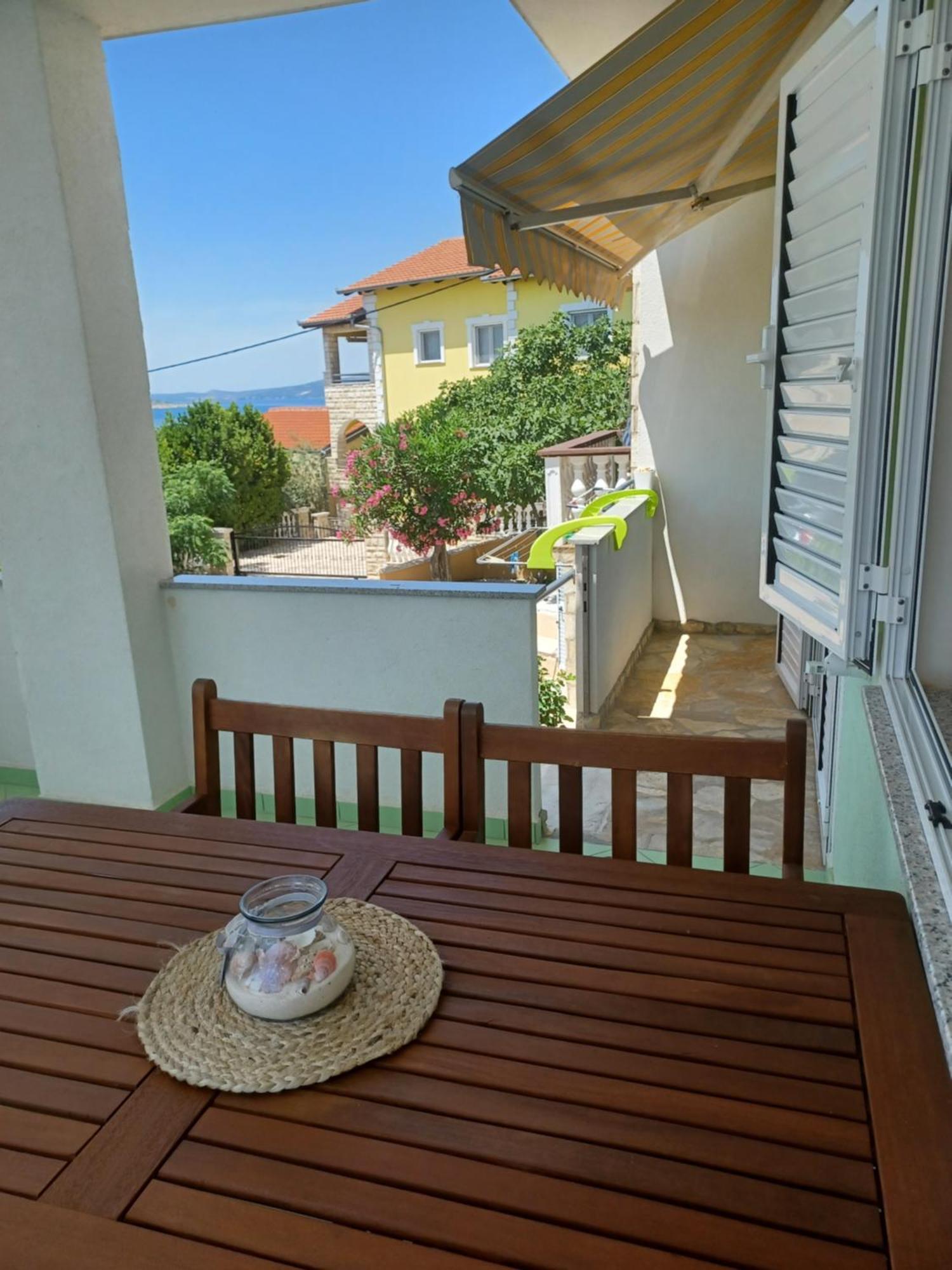Apartmani Ana - Meka Draga Obrovac Exterior photo